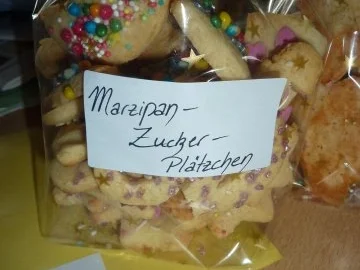 Weihnachten: Marzipan-Zucker-Plätzchen - Rezept