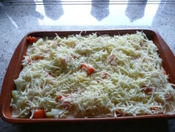 Rezept: Gemüseauflauf mit Hackfleisch Gemüseauflauf mit Hackfleisch - Rezept