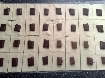 "Mon Cheri" mit Schokolade und KIrschen - Rezept - Bild Nr. 3