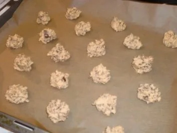 Backwaren: Knusprige Schoko-Nuß-Taler - Rezept - Bild Nr. 4