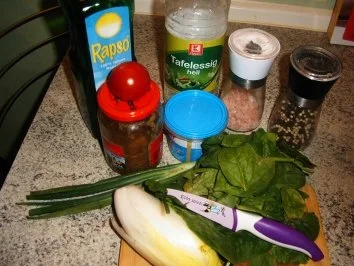 Spinatsalat mit Bambussprossen - Rezept - Bild Nr. 2