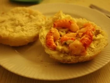 Flusskrebs-Honig-Brötchen - Rezept - Bild Nr. 4