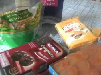 ( Pralinen )  Marzipanhappen - Rezept - Bild Nr. 2