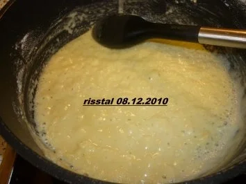 Rezept: Verlorene Eier in Zwiebelsoße Bild Nr. 4 Verlorene Eier in Zwiebelsoße - Rezept - Bild Nr. 4