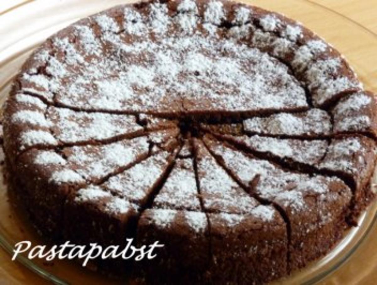 Bilder für Schokotarte mit Zartbitterkuvertüre und Butter weich - Rezept