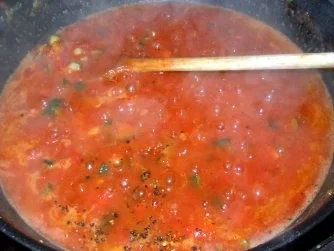 Basilikum-Spätzle mit Hackbällchen in Zucchini-Tomaten-Sauße - Rezept - Bild Nr. 7