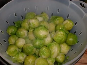 Beilage: Rosenkohl in Käse-Sahne-Sosse - Rezept - Bild Nr. 5