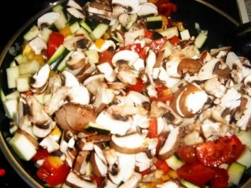 Rezept: Gemüselasagne Bild Nr. 5 Gemüselasagne - Rezept - Bild Nr. 5