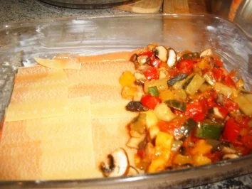 Rezept: Gemüselasagne Bild Nr. 9 Gemüselasagne - Rezept - Bild Nr. 9