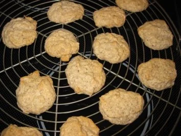 *★*☆*★*Haselnuss-Marzipan-Makronen*★*☆*★* - Rezept - Bild Nr. 5