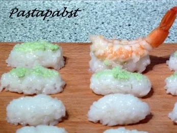 Rezept: Dreierlei Sushi Bild Nr. 2 Dreierlei Sushi - Rezept - Bild Nr. 2