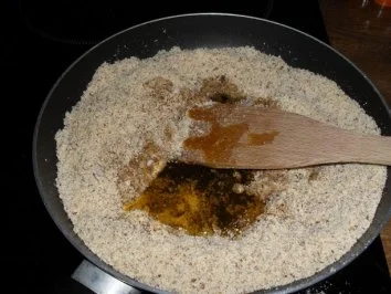 Apfel-Haselnussmakronen - Rezept - Bild Nr. 3