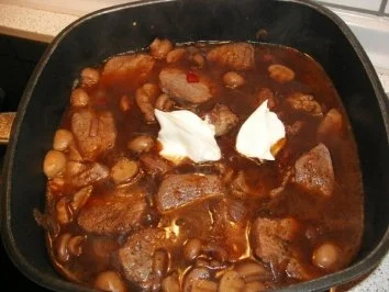 Michis Lende in Rotweinsoße mit Kräuterknödel - Rezept - Bild Nr. 4