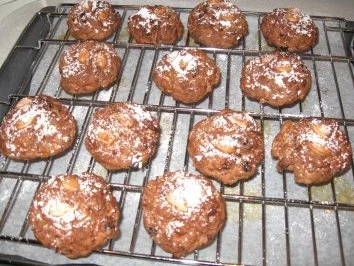 Rezept: winterliche Früchtebrötchen (eine abgeänderte Version von Miss Ellie) Bild Nr. 3 winterliche Früchtebrötchen (eine abgeänderte Version von Miss Ellie) - Rezept - Bild Nr. 3