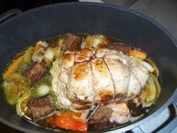 Gefüllte Putenrolle an Malzbiersauce mit Lauchgemüse und Schupfnudeln - Rezept - Bild Nr. 18