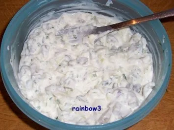 Rezept: Salat: Kartoffel-Salat und Würstchen Bild Nr. 3 Salat: Kartoffel-Salat und Würstchen - Rezept - Bild Nr. 3