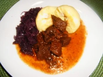 Rezept: Glühweingulasch Glühweingulasch - Rezept