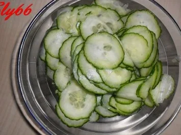 Salate:Kartoffelsalat mit Gurke und Majo - Rezept - Bild Nr. 7