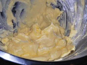 Weihnachtsgebäck: gefüllte Mohn-Marzipan-Kringel - Rezept - Bild Nr. 5