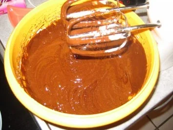 Rezept: Verführerische Mousse-au-chocolat-Torte Bild Nr. 8 Verführerische Mousse-au-chocolat-Torte - Rezept - Bild Nr. 8