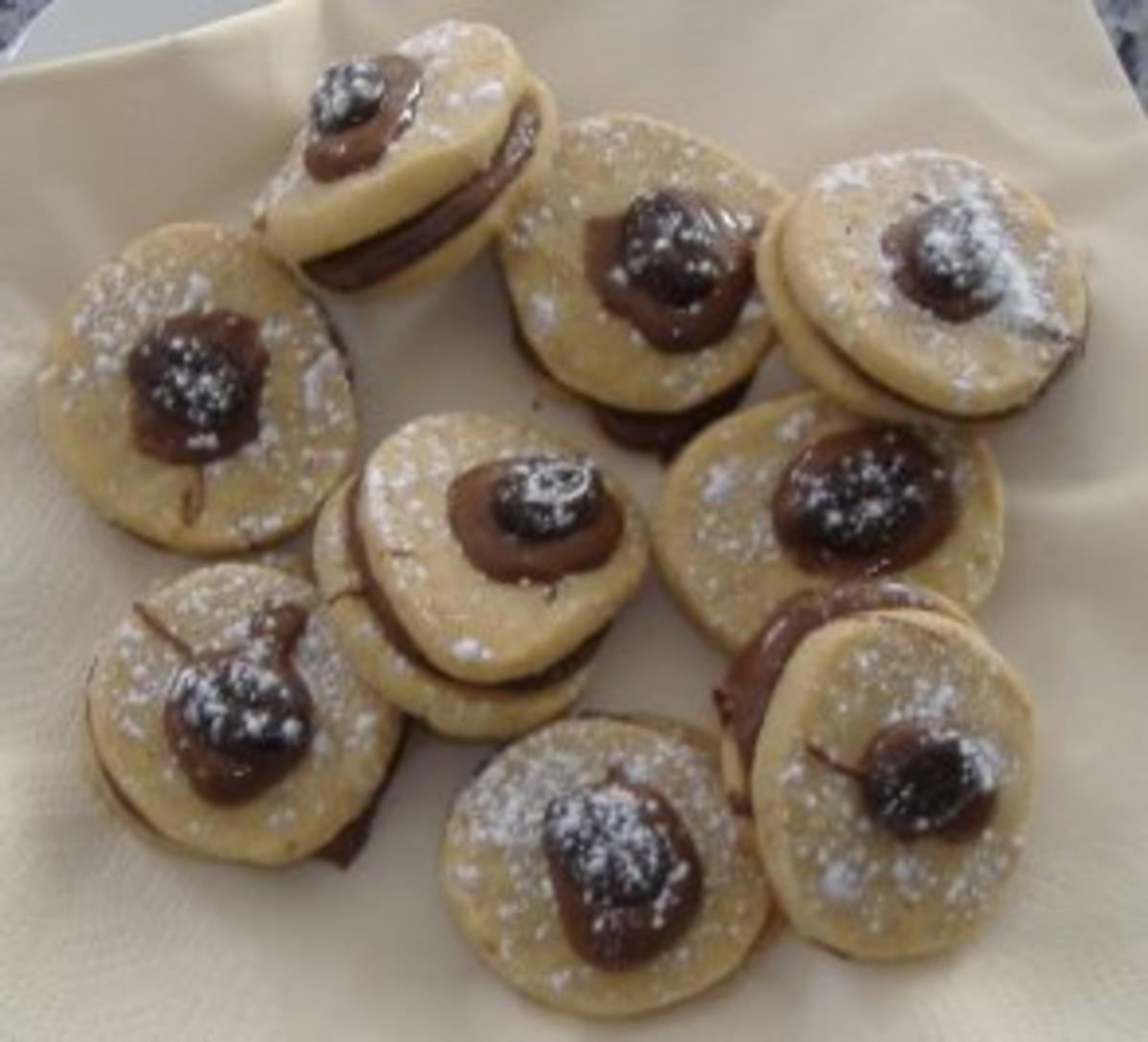 Weihnachtsgebäck Cappuccino Türmchen Rezept kochbar.de