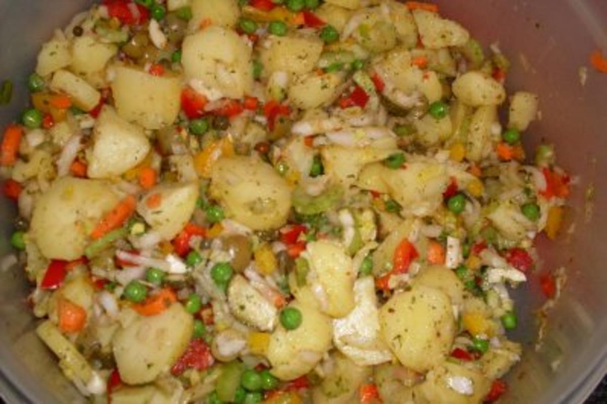 Bunter Kartoffelsalat .... - Rezept - Bild Nr. 3