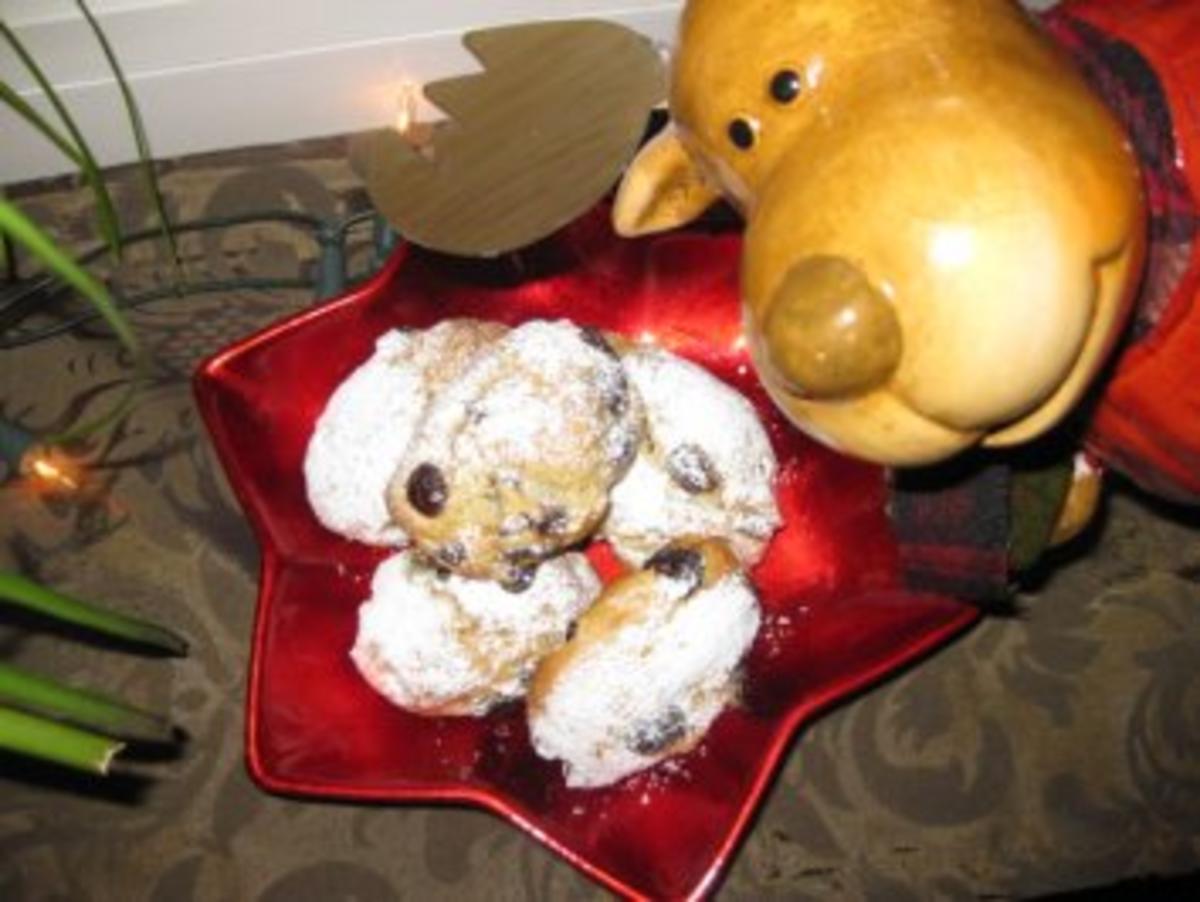 Kleine süße Rosinen-Stollen-Brote - Rezept - kochbar.de