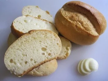 Kartoffelsuppe mit würzigen Croutons ... - Rezept - Bild Nr. 2