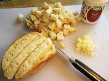 Kartoffelsuppe mit würzigen Croutons ... - Rezept - Bild Nr. 3