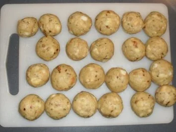 Rezept: Semmelknödel Semmelknödel - Rezept