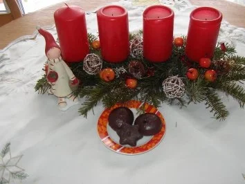 Haselnussplätzchen mit Schoko überzogen - Rezept