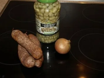 Dicke Bohnen Eintopf mit Mettwürstchen - Rezept - Bild Nr. 2