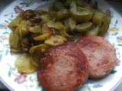 Bratkartoffeln  geschmorte Gurken   und  Jägerschnitzel - Rezept