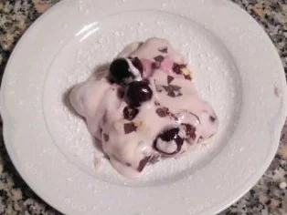 Weihnachtliche Mascaponecreme mit Kirschen - Rezept