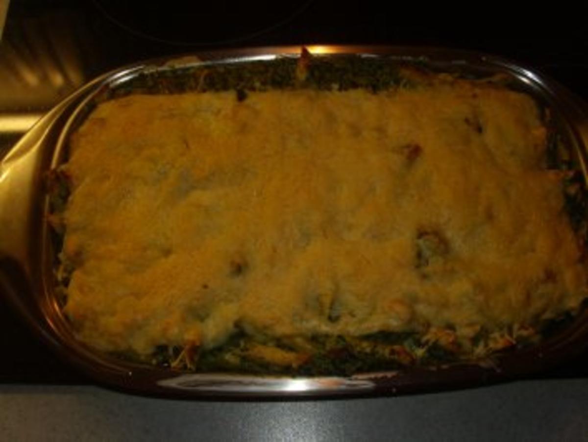 Aufläufe: Nudelauflauf mit Spinat und Schinken - Rezept - kochbar.de
