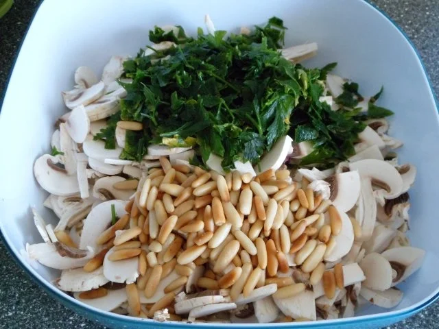 Rezept: Champignon - Petersilien - Salat Bild Nr. 8 Champignon - Petersilien - Salat - Rezept - Bild Nr. 8