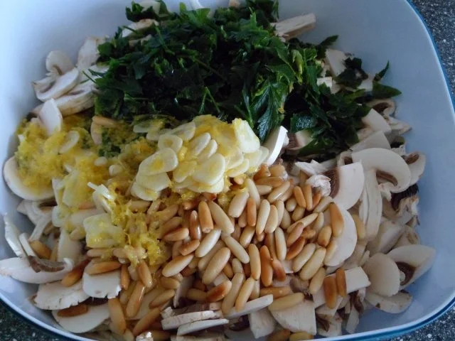 Rezept: Champignon - Petersilien - Salat Bild Nr. 10 Champignon - Petersilien - Salat - Rezept - Bild Nr. 10