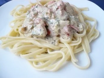 Rezept: Linguine mit Lachs und Krebsfleisch Linguine mit Lachs und Krebsfleisch - Rezept