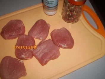  Medallions mit Mandelkruste an einer Pfeffer - Sahne - Soße - Rezept - Bild Nr. 2