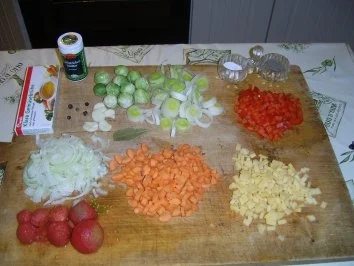 Sibirische Gemüsenudelsuppe Aldaner Art - Rezept - Bild Nr. 8