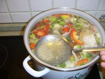 Sibirische Gemüsenudelsuppe Aldaner Art - Rezept - Bild Nr. 13