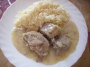 Rezept: Teufelchens Rinderbeinscheiben in Meerettich-Sauce Teufelchens Rinderbeinscheiben in Meerettich-Sauce - Rezept