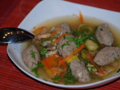 Oma`s schlesische Leberkloss-Suppe - Rezept