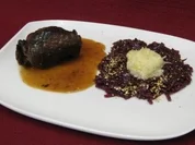 Rinderrouladen mit Mini-Knödeln im Rotkohlnest - Rezept