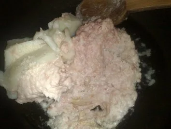 Rezept: Schweineschmalz mit Grieben selbstgemacht Bild Nr. 5 Schweineschmalz mit Grieben selbstgemacht - Rezept - Bild Nr. 5