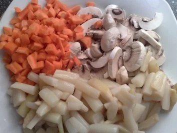 Meine erste Hühnerfrikassee - Rezept - Bild Nr. 3