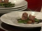 Lammroulade mit Paprika, Mandeln und grünen Bohnen - Rezept