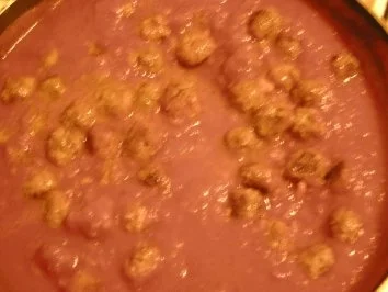 Hackbällchen in Curry-Tomatensauce - Rezept