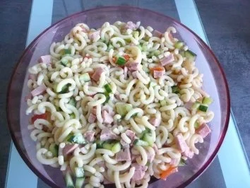 Nudelsalat ohne Mayo - Rezept