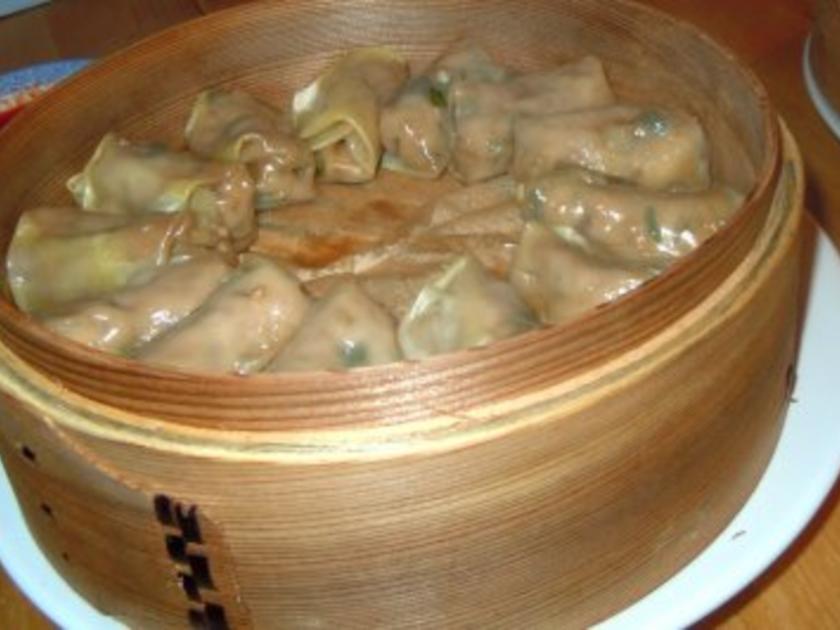DIM SUM mit pikanter Hähnchenfüllung